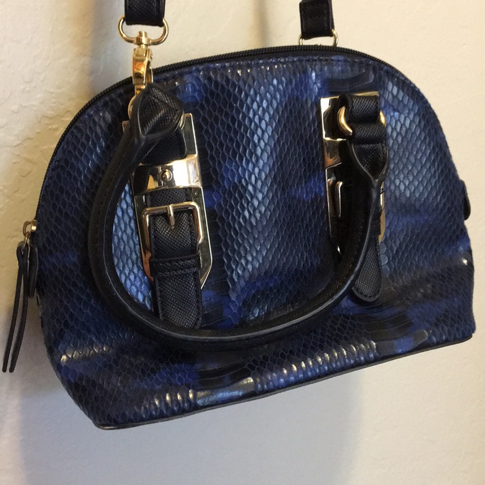 Apt. 9 Purse